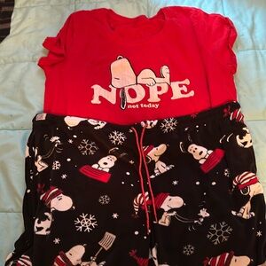 Adorable Snoopy set